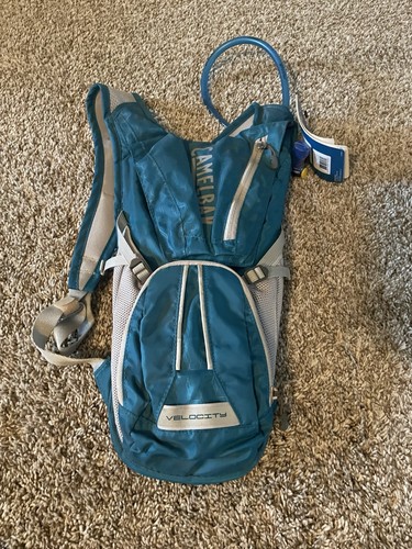 Nwt camelback velocity - nwt,