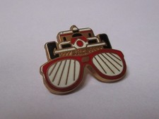 Pin's lunettes de sports - Prost (EGF signé Alain Prost - Pouilloux Paris)
