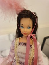 Barbie vintage 1973 with TNT , version australienne et  ses vêtements 