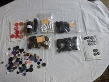 très gros lot de BOUTONS