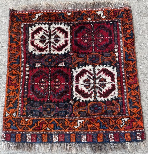 Tapis carré 60x60cm noué - carré,