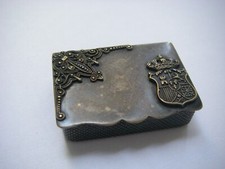 ancien pyrogène étui a allumettes en laiton argenté blason royaume de castille