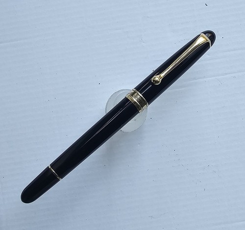 Stylo plume aurora à - plume,