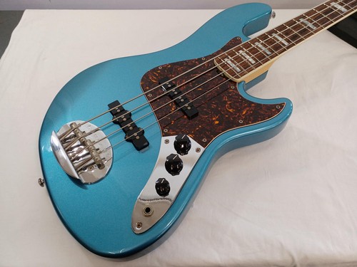 Guitare basse électrique