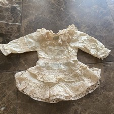 robe ancienne poupée