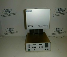 Four en céramique Vita