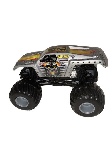 Hot wheels monster jam - wheels,
