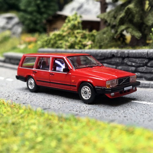 Volvo 740 break rouge - volvo,