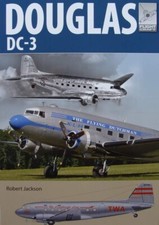 LIVRE/BOOK : Douglas DC-3 -