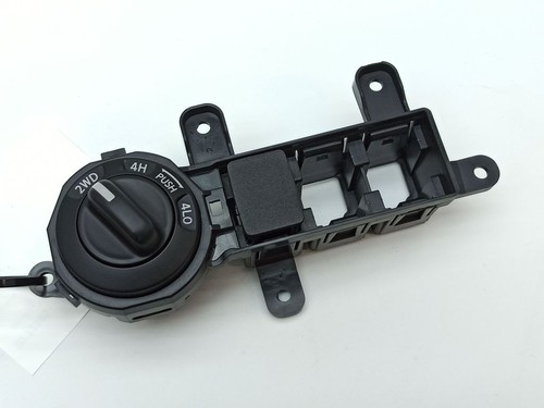Nissan navara d23 2020 - nissan,