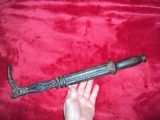 rare ancien arrache clou