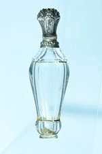 Ancien flacon cristal argent