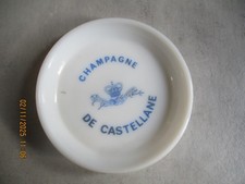 DE CASTELLANE CHAMPAGNE  CENDRIER PUBLICITE PORCELAINE ENVOI GRATUIT