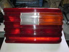 Feu arrière droit complet