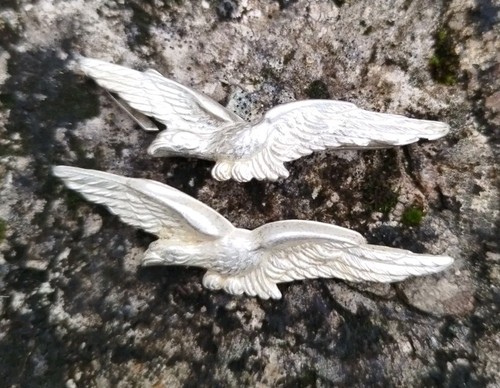 Lot insignes à - de,