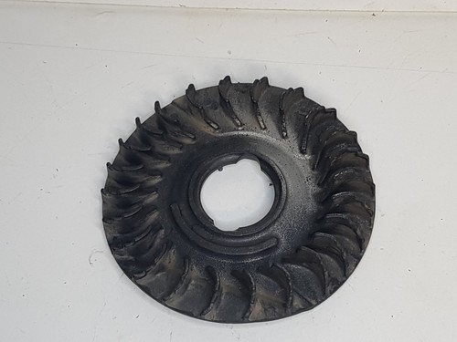 Turbine volant moteur - de,