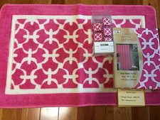 Girls Bright White and Pink Trellis Fabric Shower Curtain Rug Hooks 14pc Set NEW
