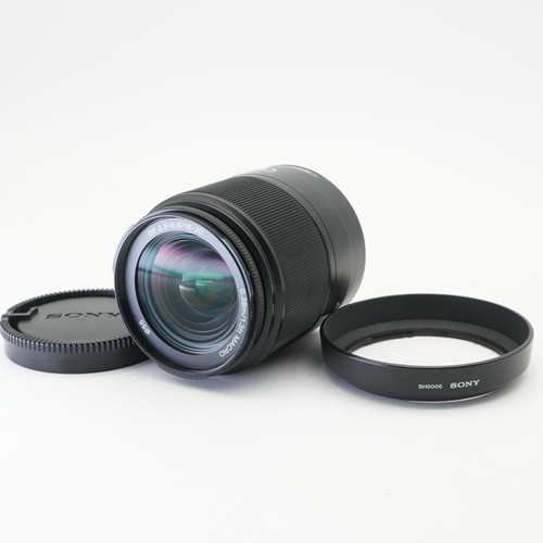 Sony 70mm f3 - dt, f3.5-5.6