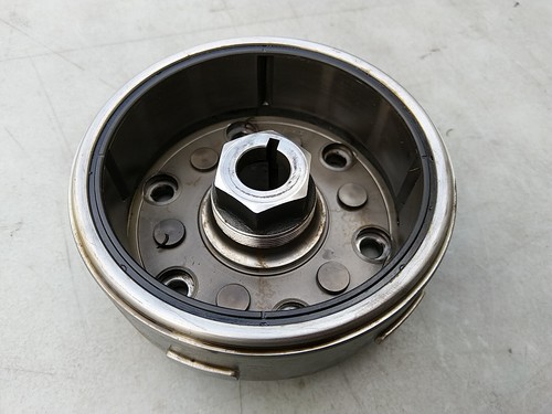 Volant magnetique rotor - volant,