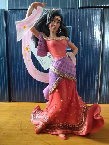 Disney showcase collection - showcase,