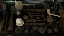 Lot D’objet Ancien À Nettoyer Et Identifier 