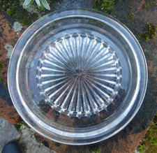 BACCARAT (signé) dessous de