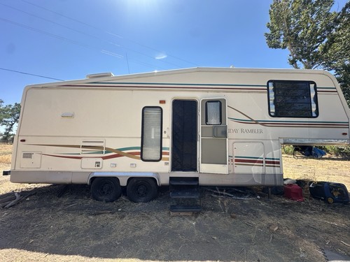 Holiday rambler fifth wheel - holiday,
