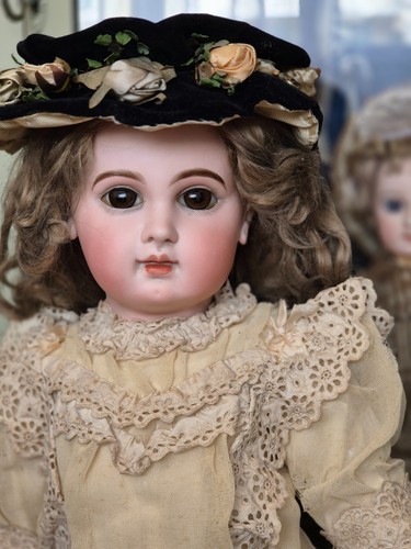 Rare grande taille poupée - rare,