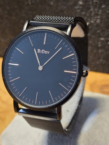 Montre biden noire minimaliste - biden,