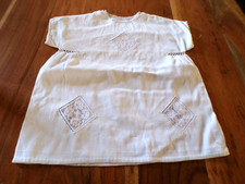 Linge ancien enfant petite