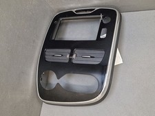 Facade radio commande climatisation auto - Renault Clio IV - 682601204R