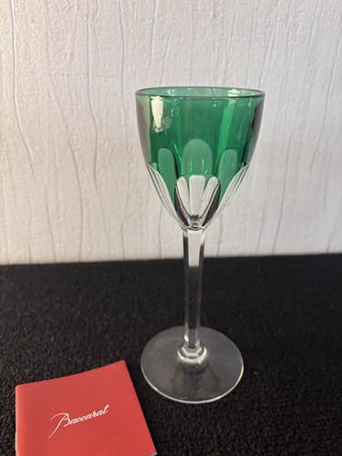 Verre roemer vert - , foncé