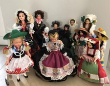 Collection de 12 Poupées Souvenirs Regions Francaises, Italiennes Et Allemandes