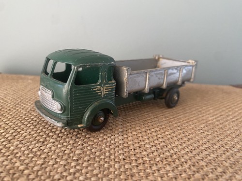 Camion benne simca - simca, cargo