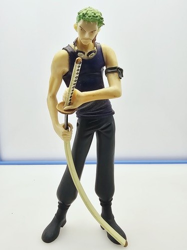 Megahouse figurine portrait - figurine,