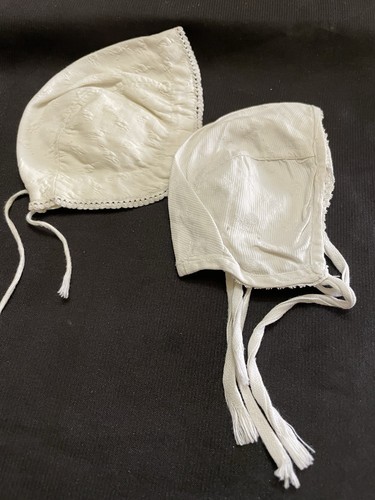Bonnet ancien poupon, bébé X
