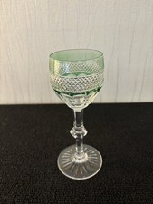 Verre roemer vert clair modèle Trianon en cristal de Saint Louis