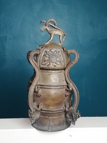 Pot urne asiatique ancienne - urne,,