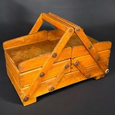 Ancienne petite travailleuse