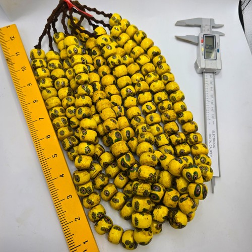 Collier vintage unique yeux