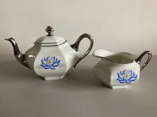 Ancienne théière porcelaine - ancienne,