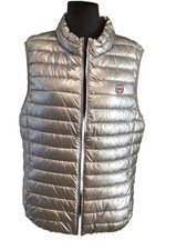 Très Belle Et Authentique