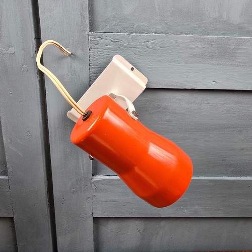 Spot mural vintage orange