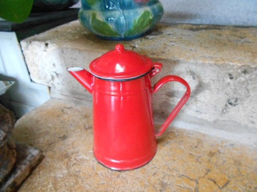 Cafetière vintage tôle - vintage, en