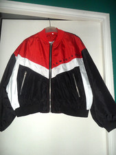 VESTE/BLOUSON ZIPPE COUPE VENT/PLUIE NOIR/ROUGE/BLANC OVERSIZE TAILLE M 40/42!!