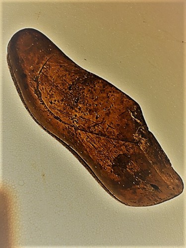 Forme chaussure de - À,