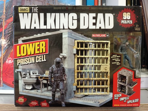 Walking dead lower prison - -,