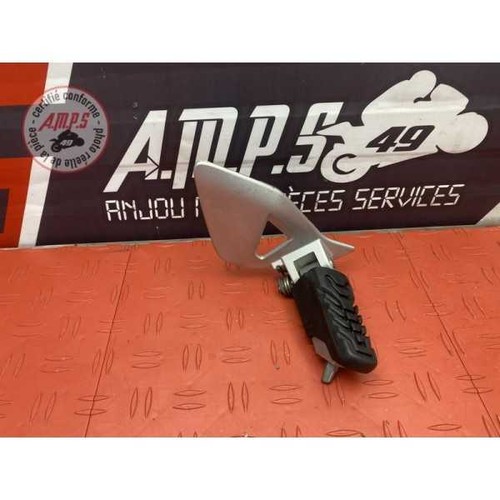 Platine repose pied droite - , bmw