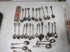 CA222 LOT COLLECTION DE 29 PETITES CUILLERES BLASON VILLE EMAILLEE SAVOIE ALSACE