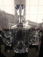 Service carafe et six verres